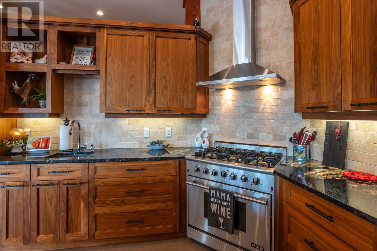 896 Raven Hill Road, Osoyoos