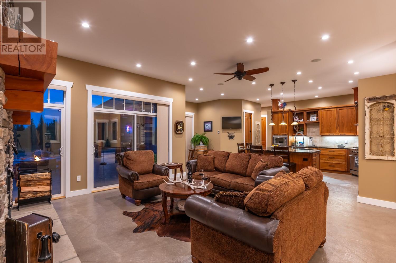 896 Raven Hill Road, Osoyoos
