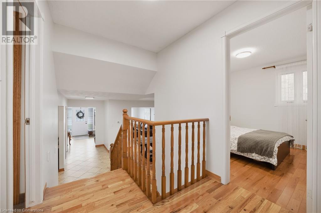 Photo 15 of 215 Dewitt Road, Stoney Creek ON