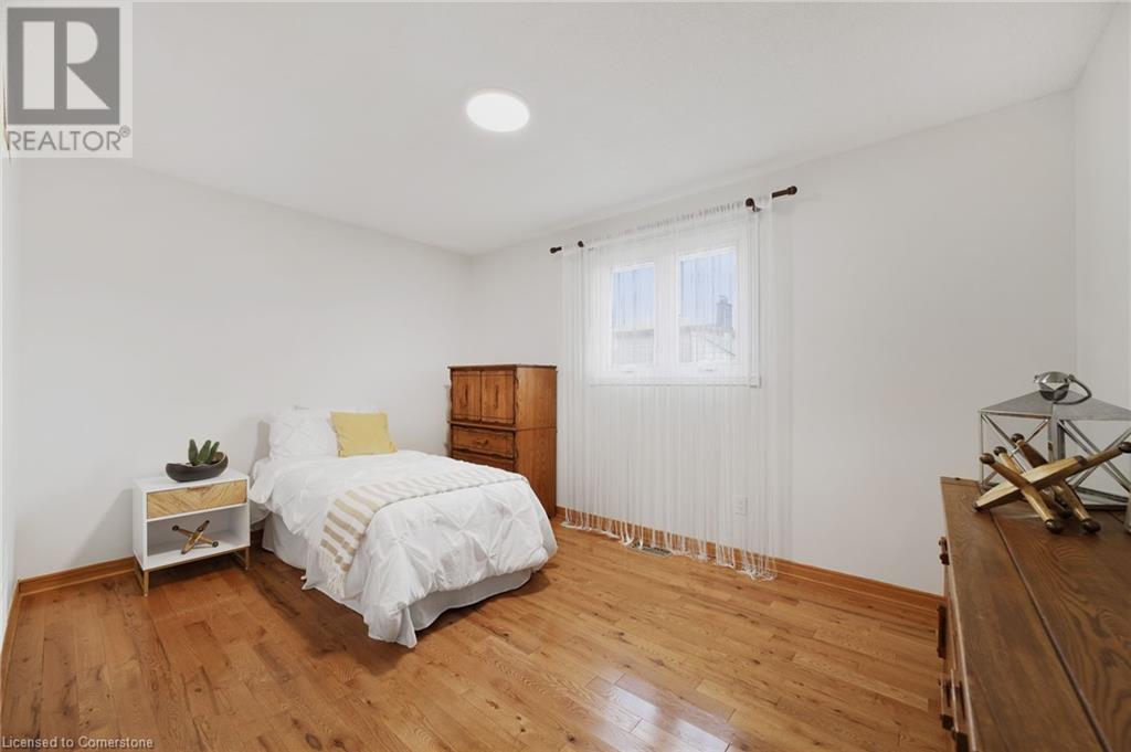 Photo 19 of 215 Dewitt Road, Stoney Creek ON