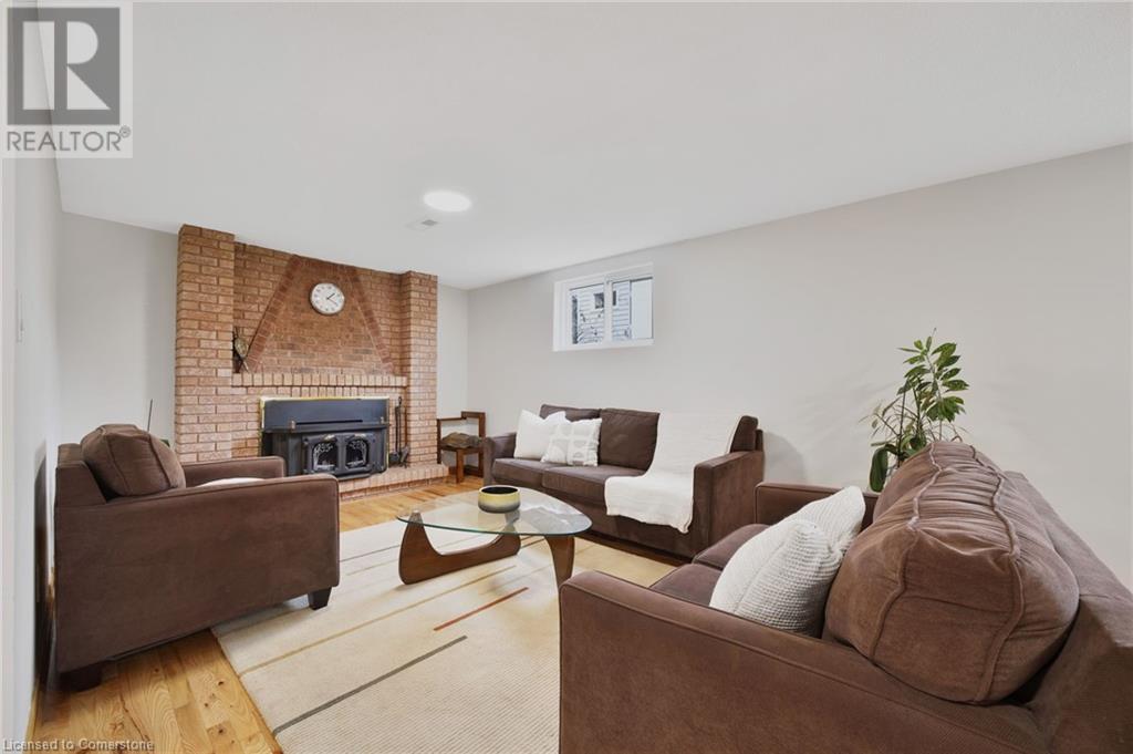 Photo 24 of 215 Dewitt Road, Stoney Creek ON
