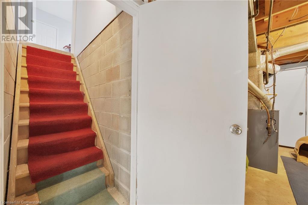Photo 35 of 215 Dewitt Road, Stoney Creek ON