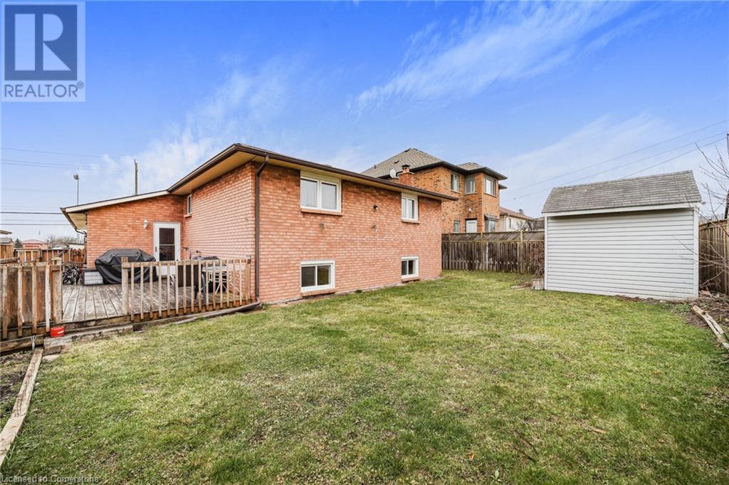 Photo 37 of 215 Dewitt Road, Stoney Creek ON