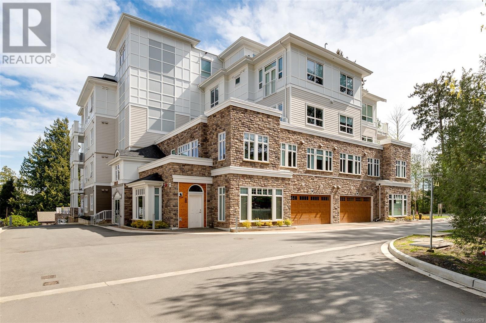 203 3110 Havenwood Lane, Colwood