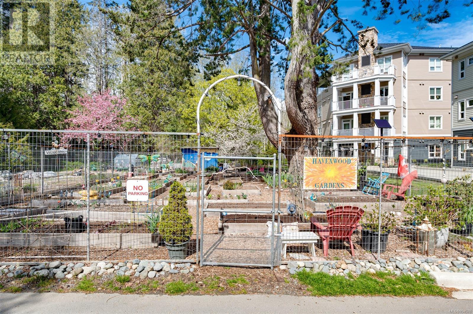 203 3110 Havenwood Lane, Colwood