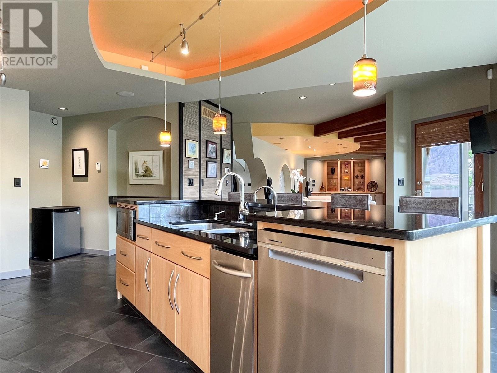 17949 87TH Street, Osoyoos
