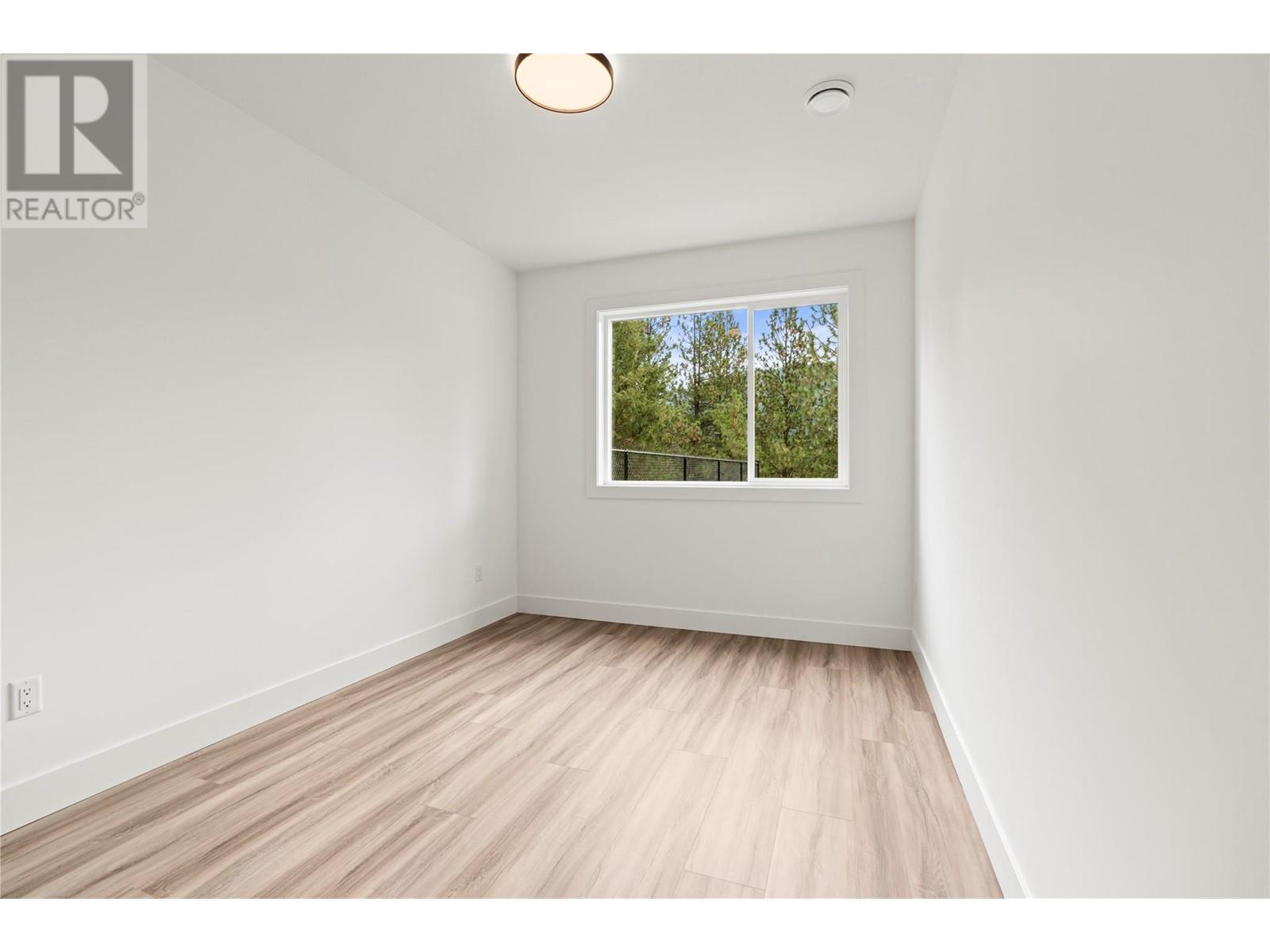 6997 Manning Place, Vernon