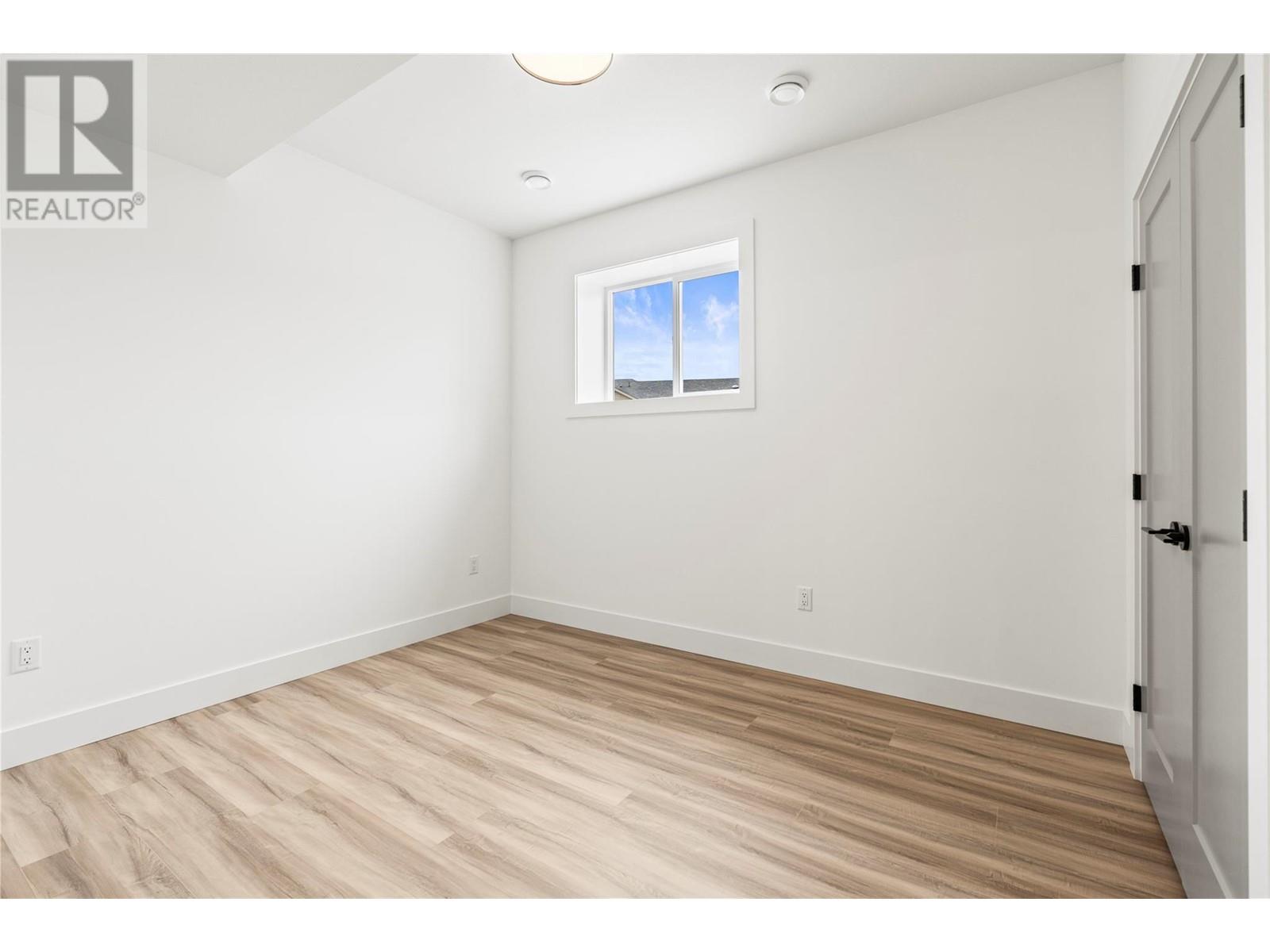  6997 Manning Place, Vernon