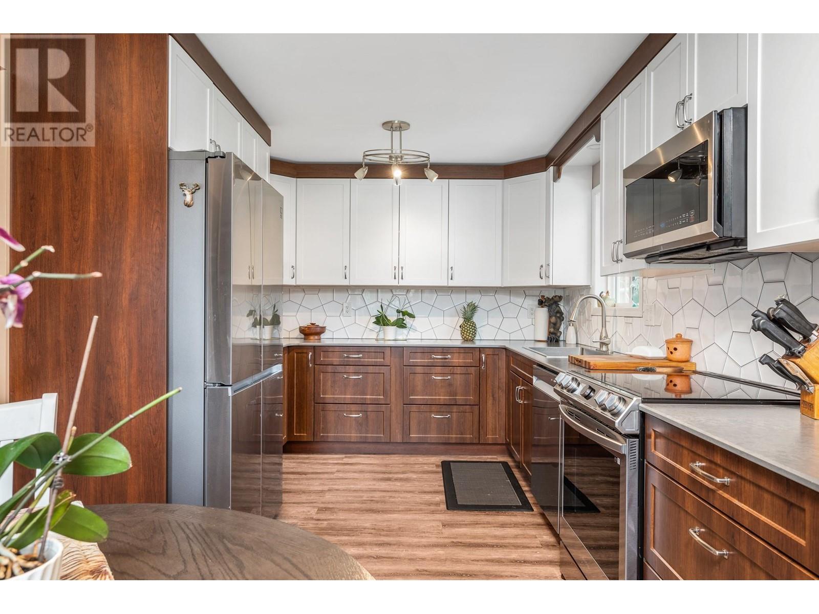  441 Hummingbird Avenue, Vernon
