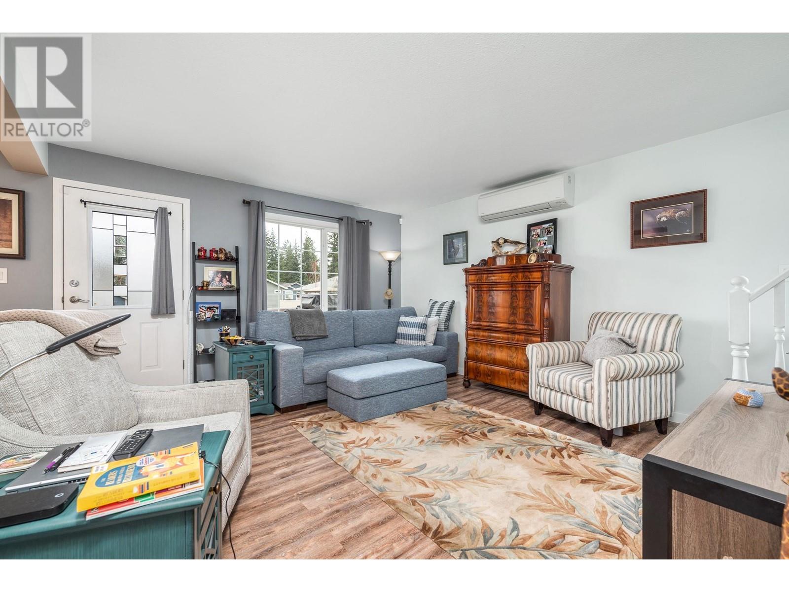  441 Hummingbird Avenue, Vernon