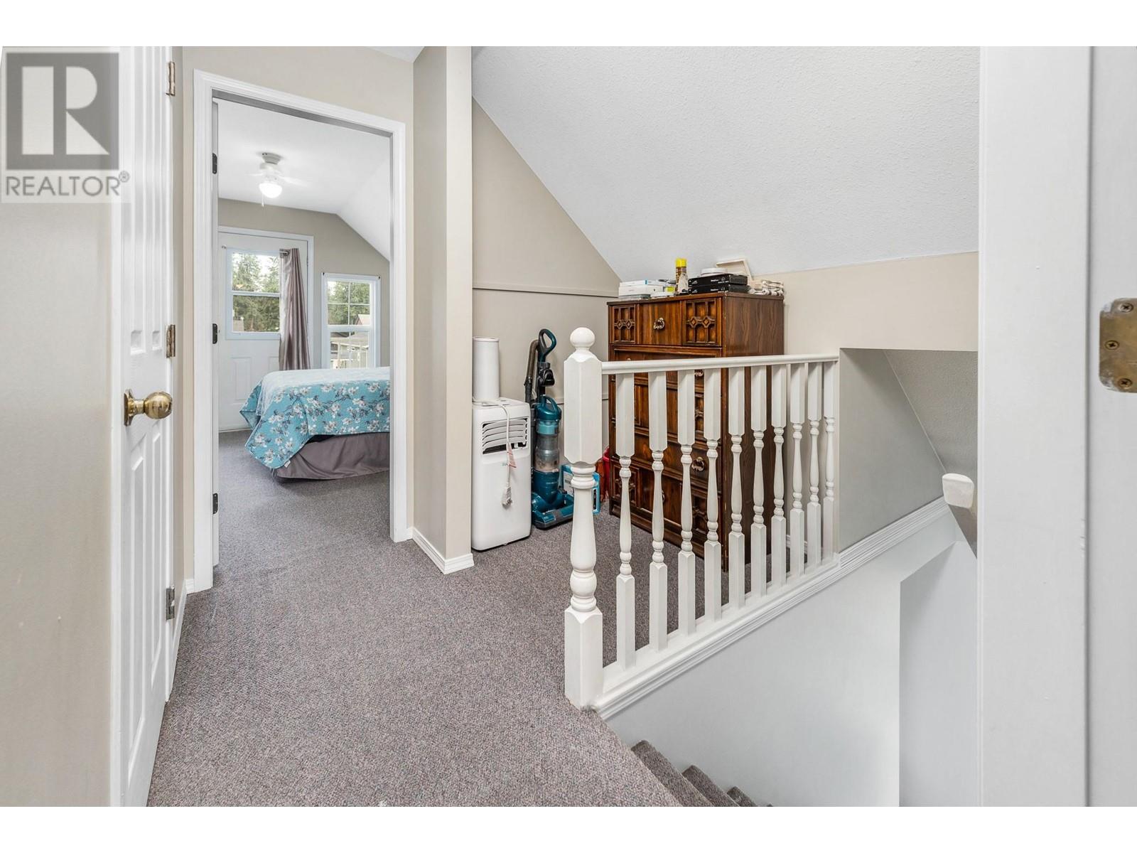  441 Hummingbird Avenue, Vernon