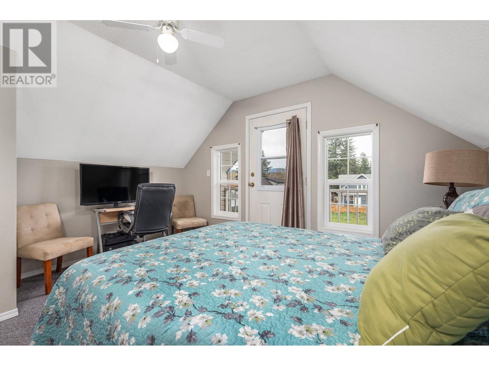  441 Hummingbird Avenue, Vernon