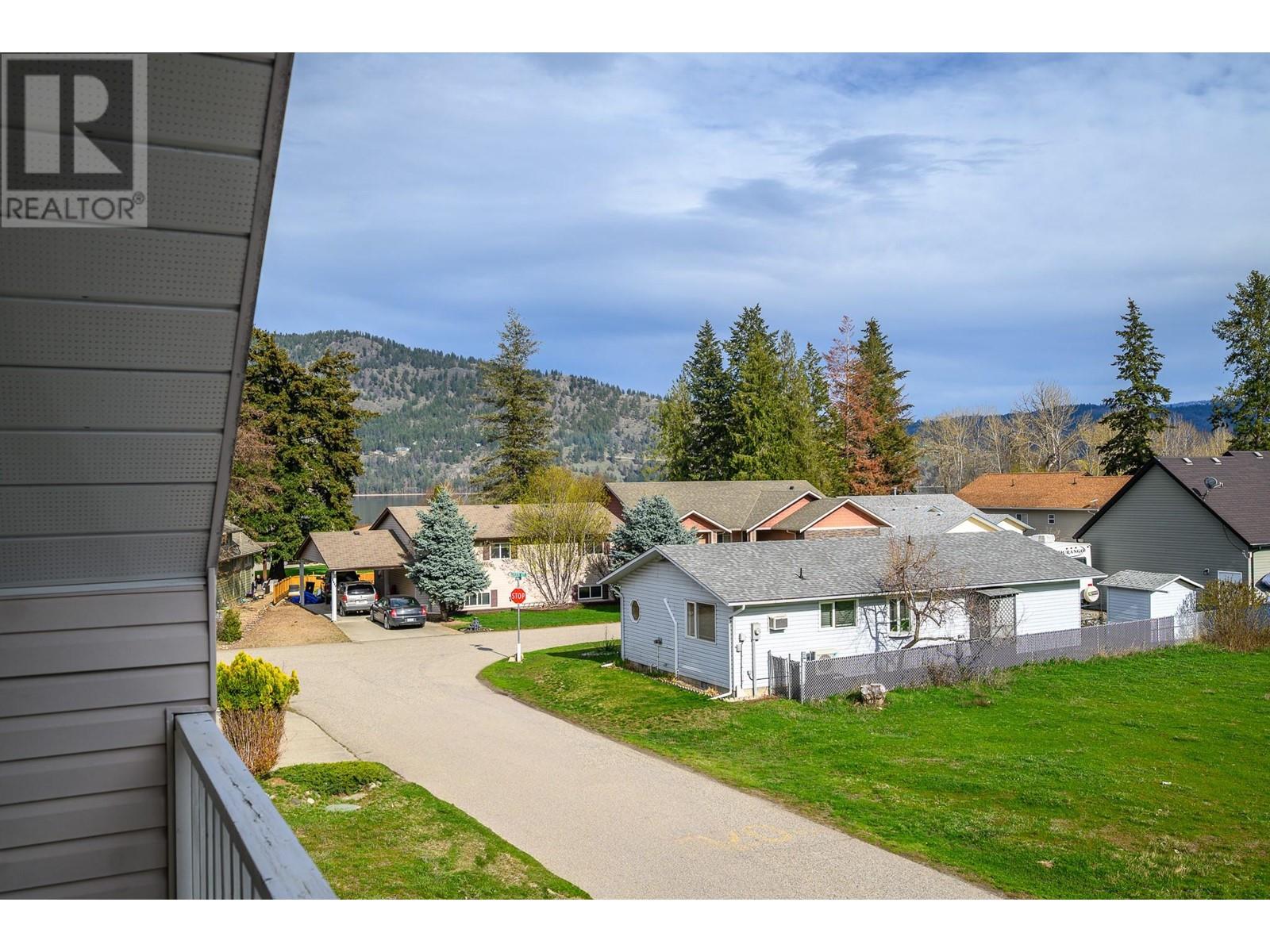  441 Hummingbird Avenue, Vernon