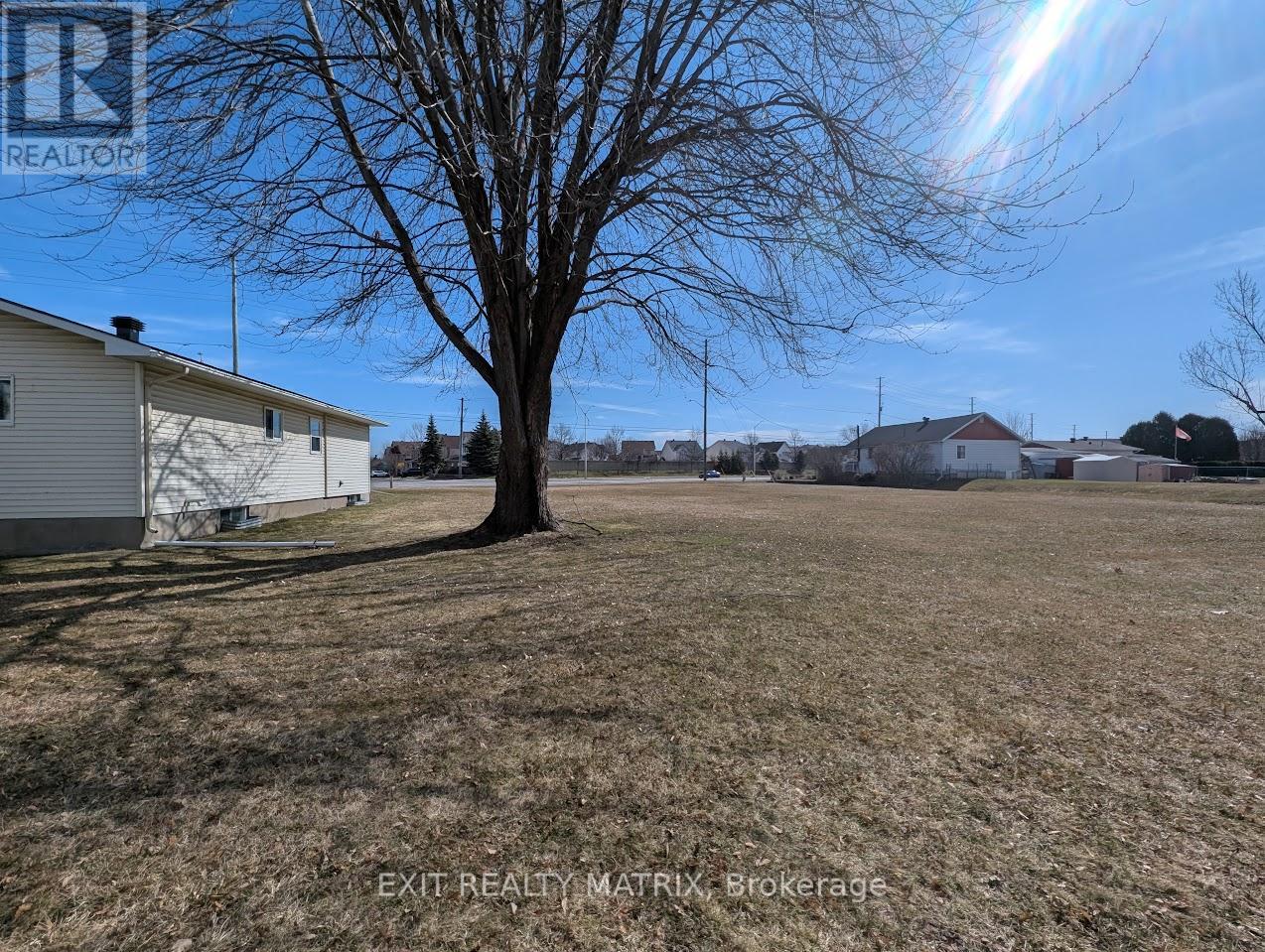 Photo 12 of 1632 Trim Road, Ottawa ON