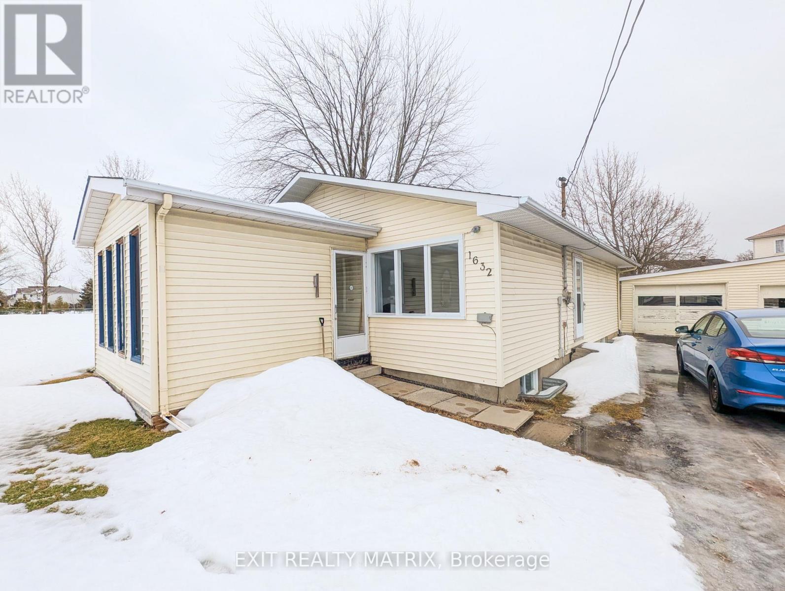 Photo 2 of 1632 Trim Road, Ottawa ON