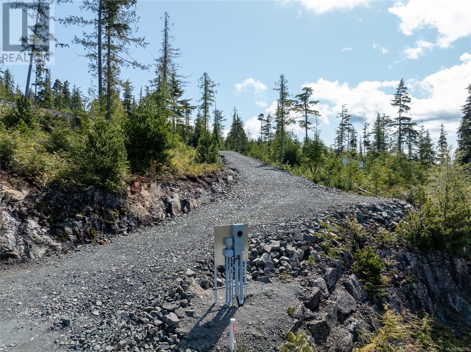Photo 7 of 5745 Goletas Way, Port Hardy BC