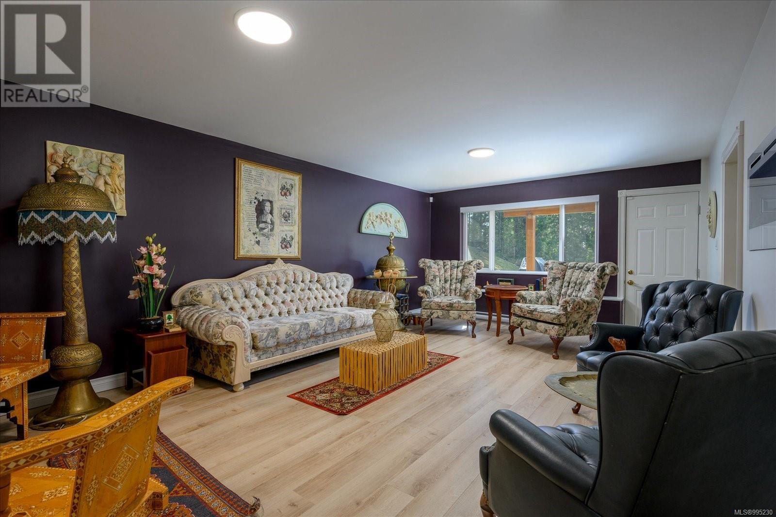 Photo 23 of 1701 Morden Rd, Nanaimo BC
