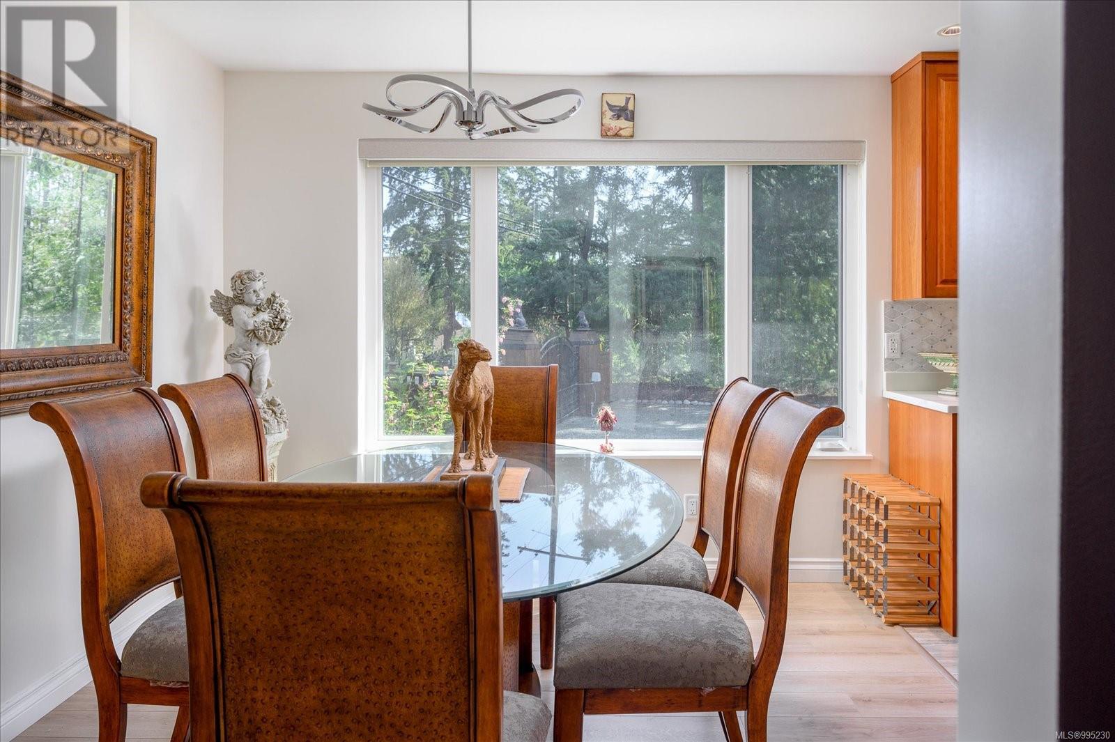 Photo 13 of 1701 Morden Rd, Nanaimo BC