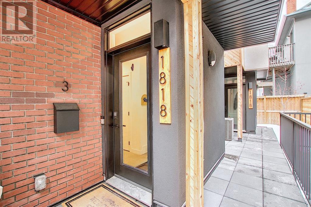 Single Family House for Sale in    Street SW Cliff Bungalow Calgary 