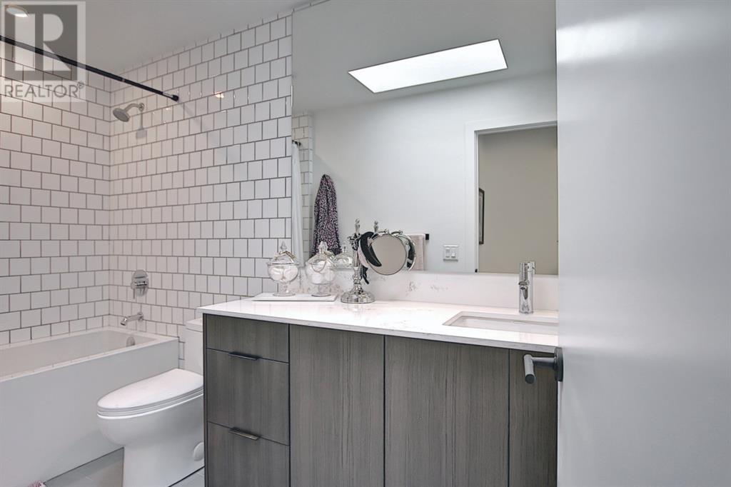 Single Family House for Sale in    Street SW Cliff Bungalow Calgary 