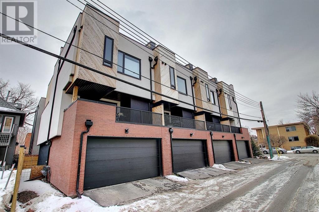 Single Family House for Sale in    Street SW Cliff Bungalow Calgary 