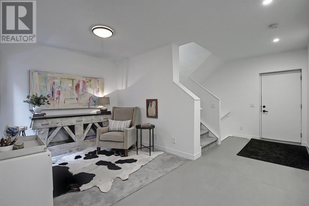Single Family House for Sale in    Street SW Cliff Bungalow Calgary 