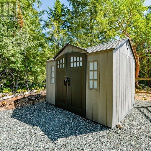 Photo 26 of 1680 Peligren Pl, Qualicum Beach BC