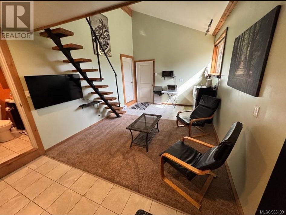 Photo 36 of 1680 Peligren Pl, Qualicum Beach BC