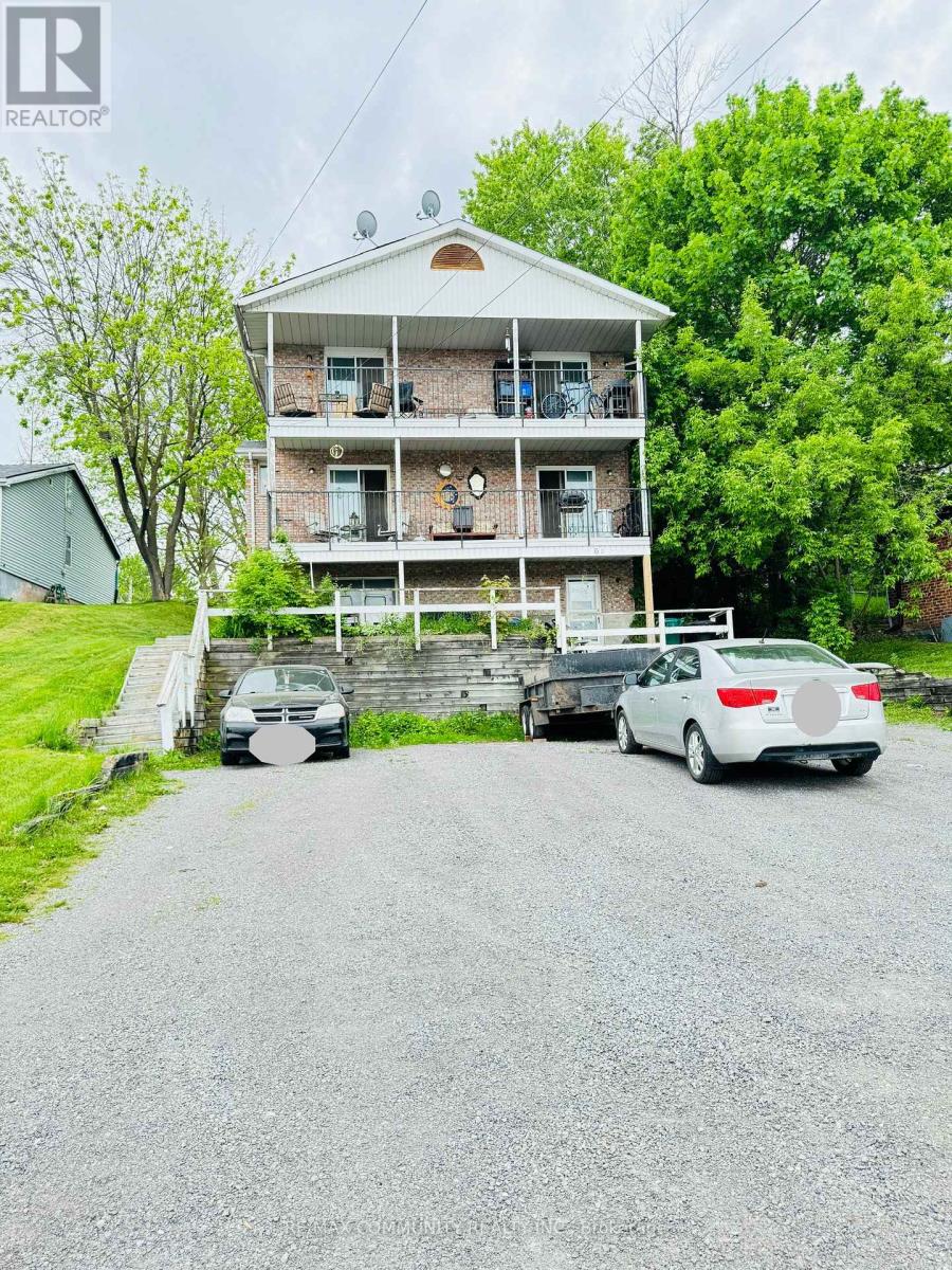 Photo 1 of 60 Wallbridge Crescent, Belleville ON