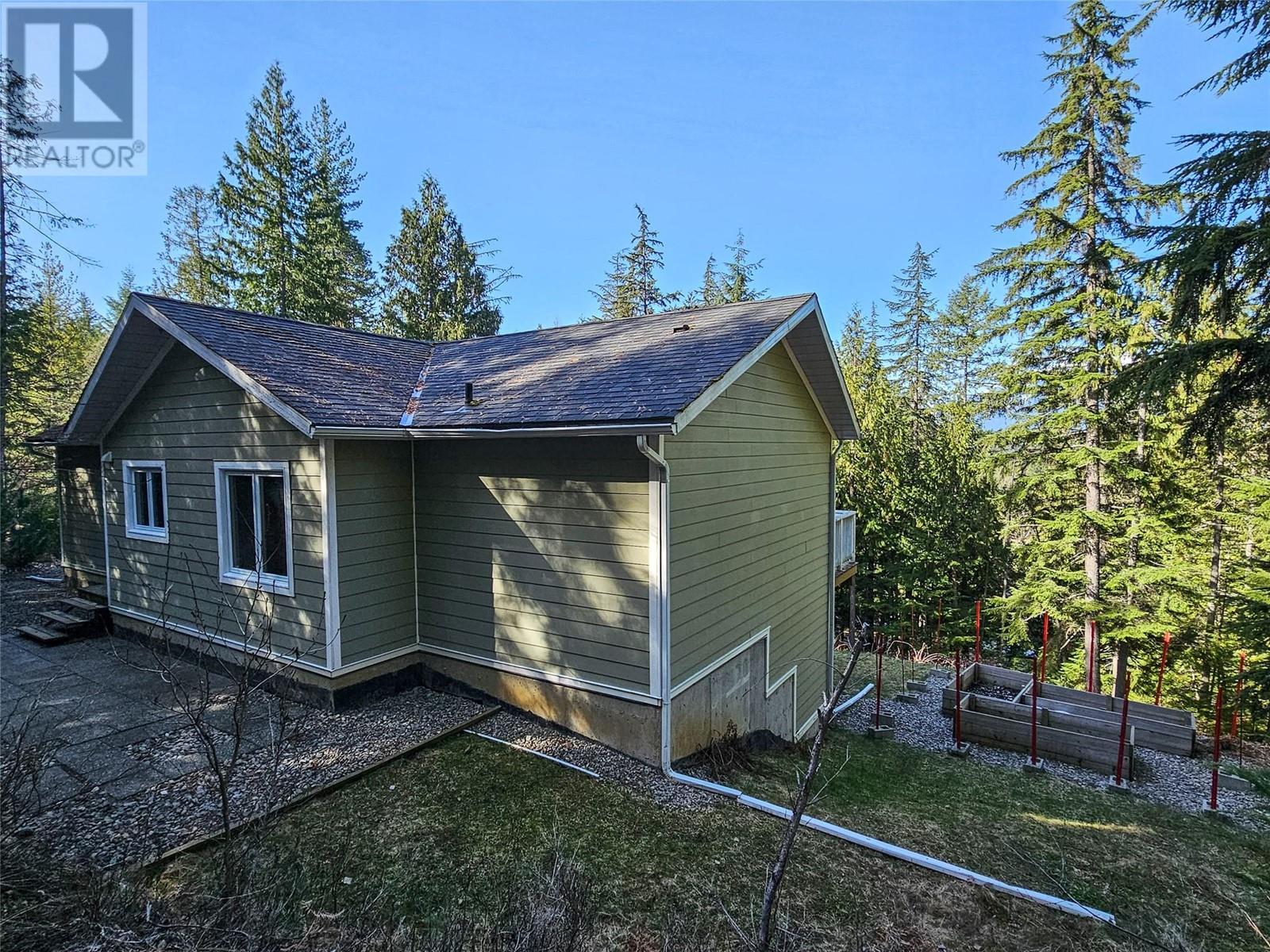 16242 Selkirk Rd Selkirk Road, Crawford Bay