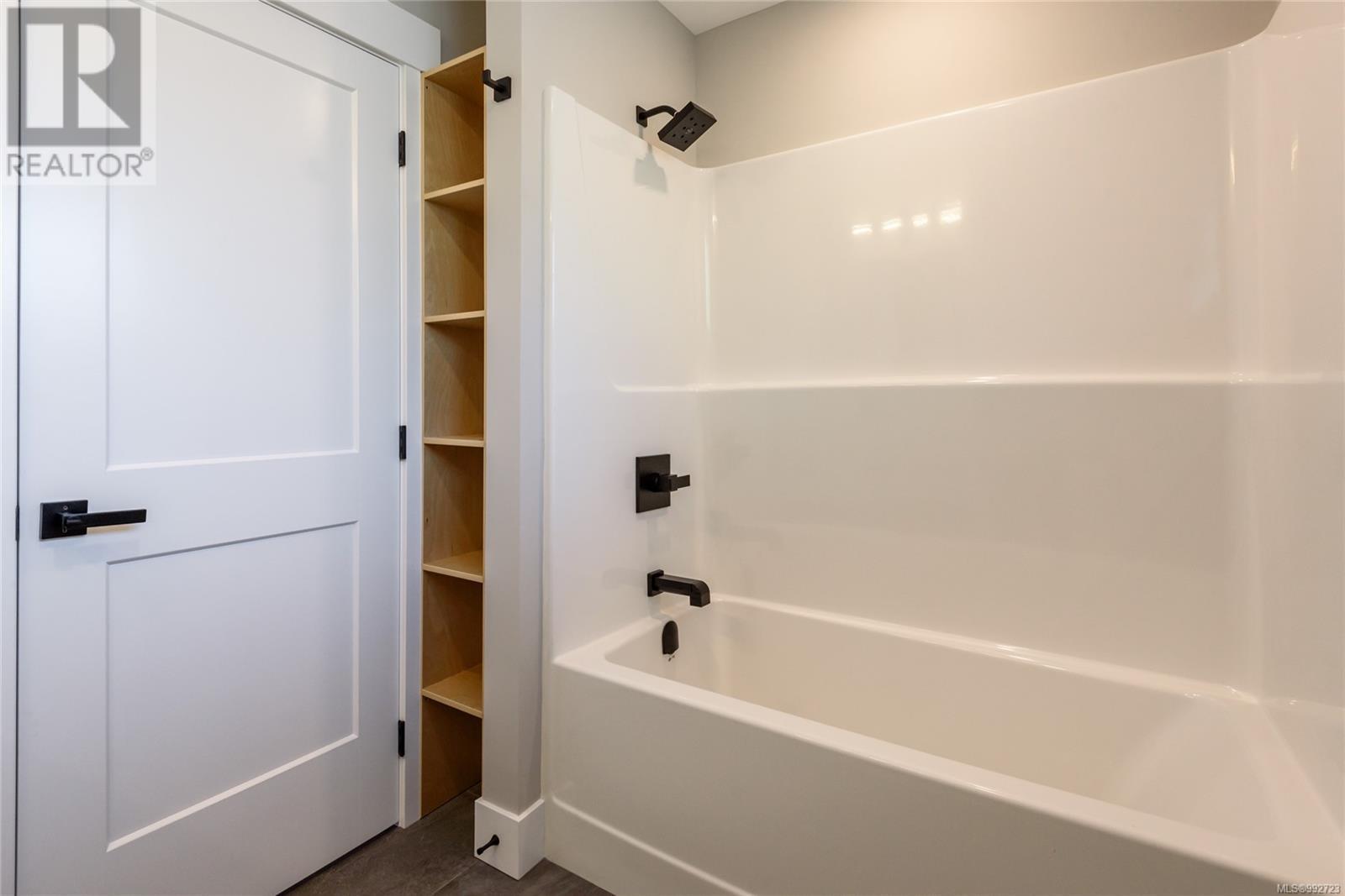 635 5th St, Courtenay real estate listing 992723