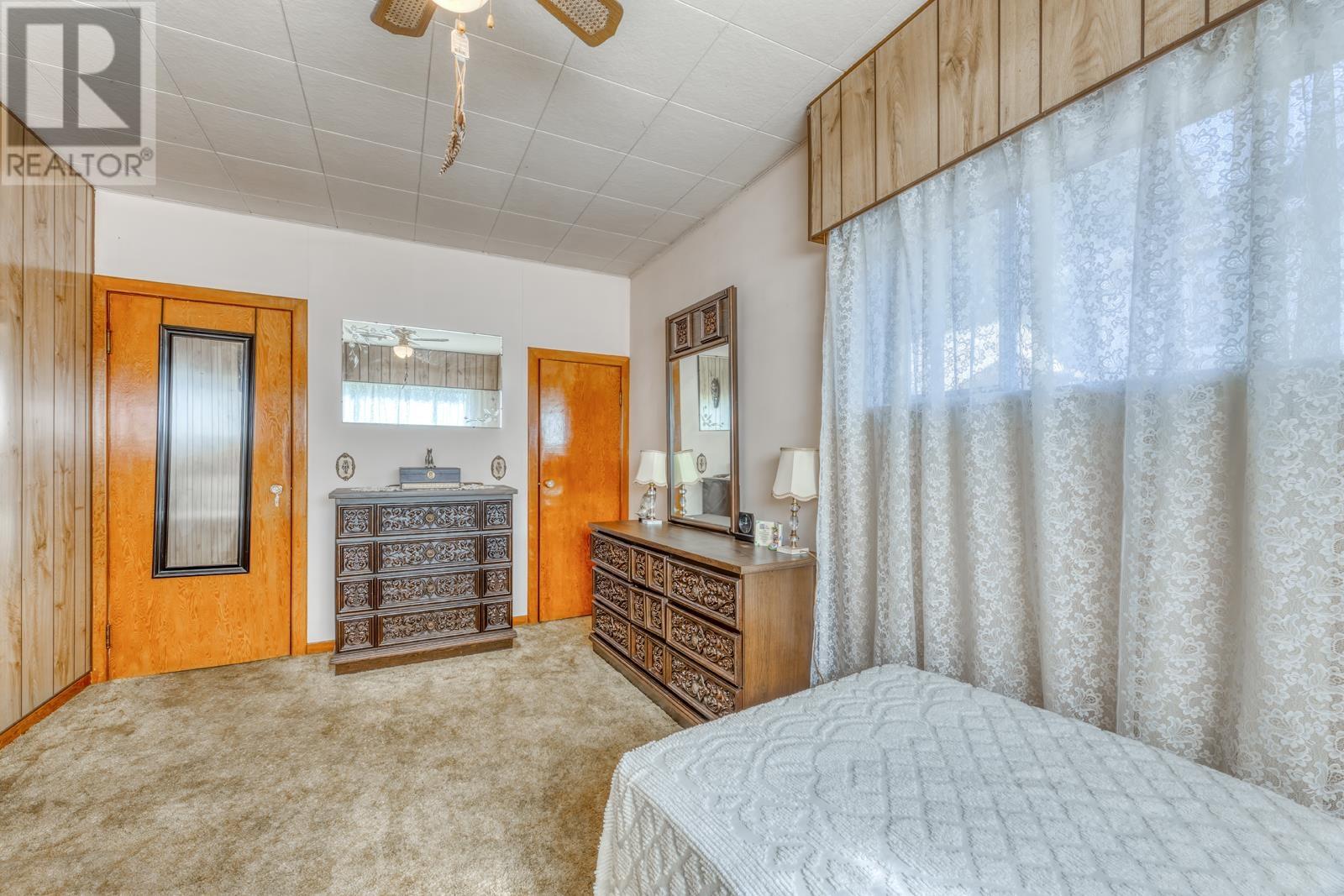 Photo 9 of 2323 Dublin Street, New Westminster BC