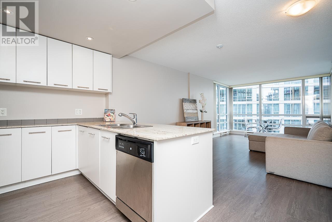 Photo 5 of 1102 3111 Corvette Way, Richmond BC