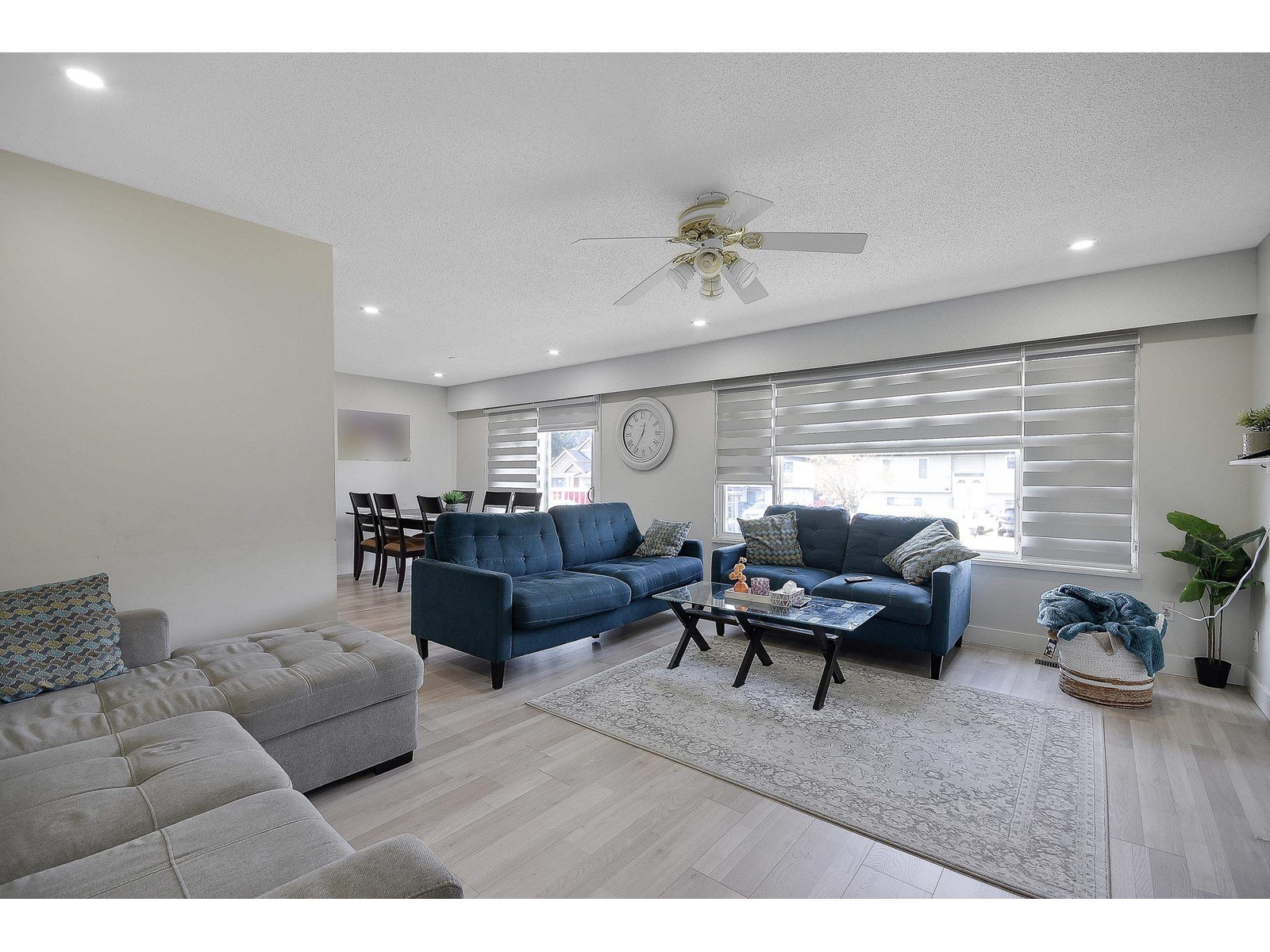 Photo 10 of 9488 127 A Street, Surrey BC