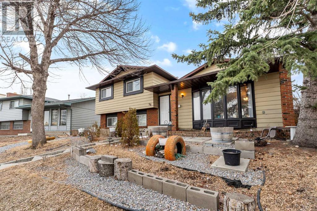 Single Family House 4 Level for Sale in  Templewood Road NE Temple Calgary 