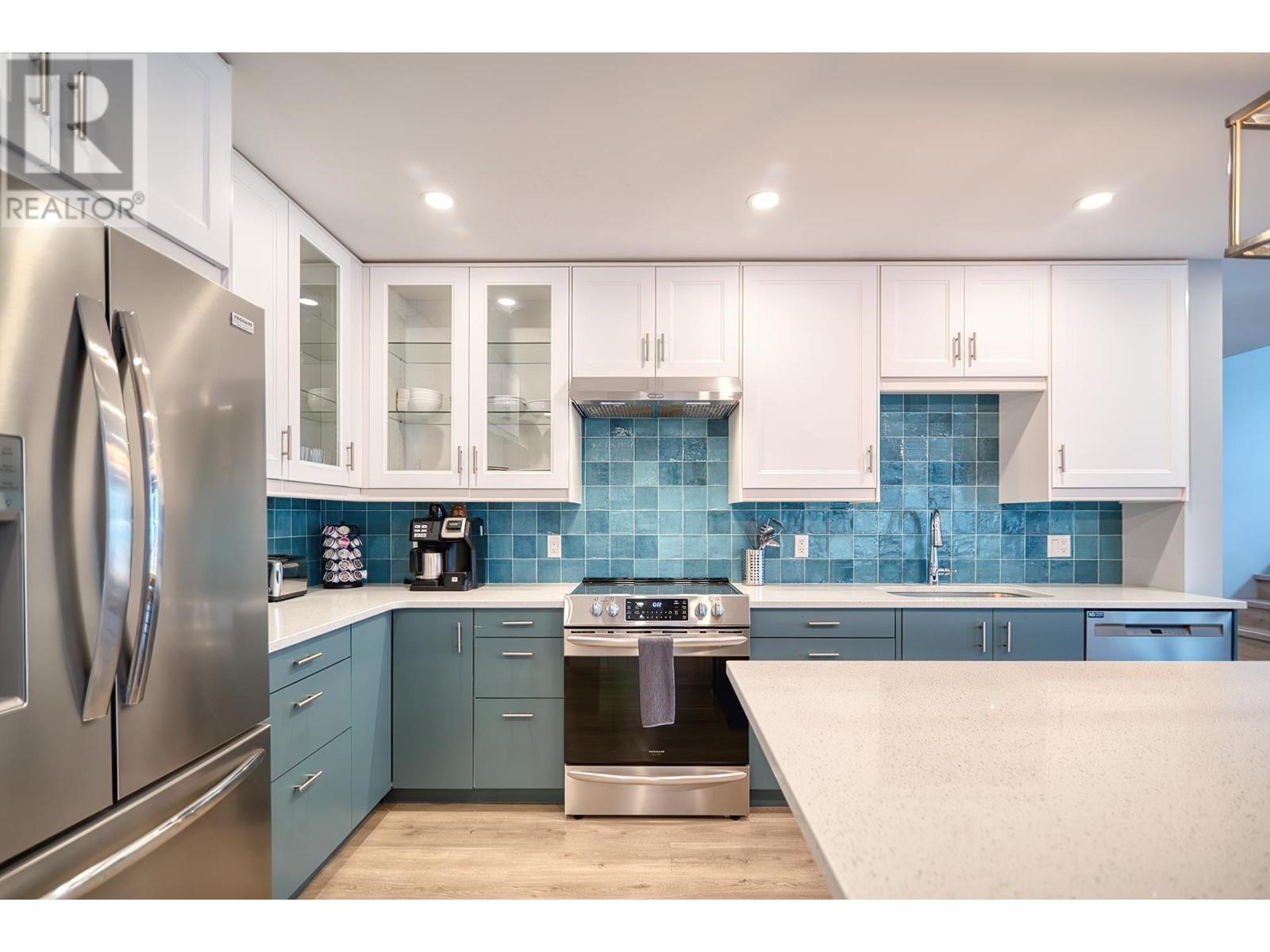 12848 GILDEN ROAD, Madeira Park