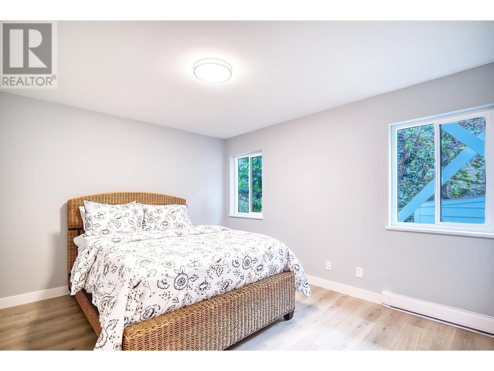 12848 GILDEN ROAD, Madeira Park