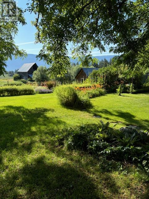 4462 Salmon River Road, Spallumcheen