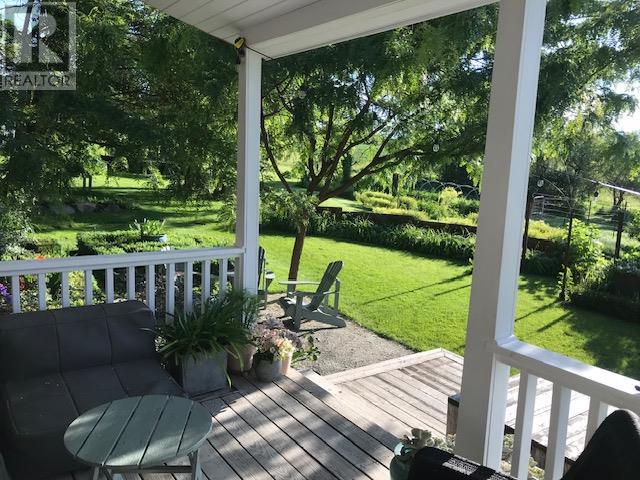 4462 Salmon River Road, Spallumcheen