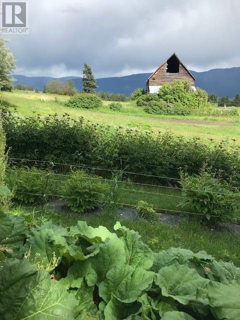 4462 Salmon River Road, Spallumcheen