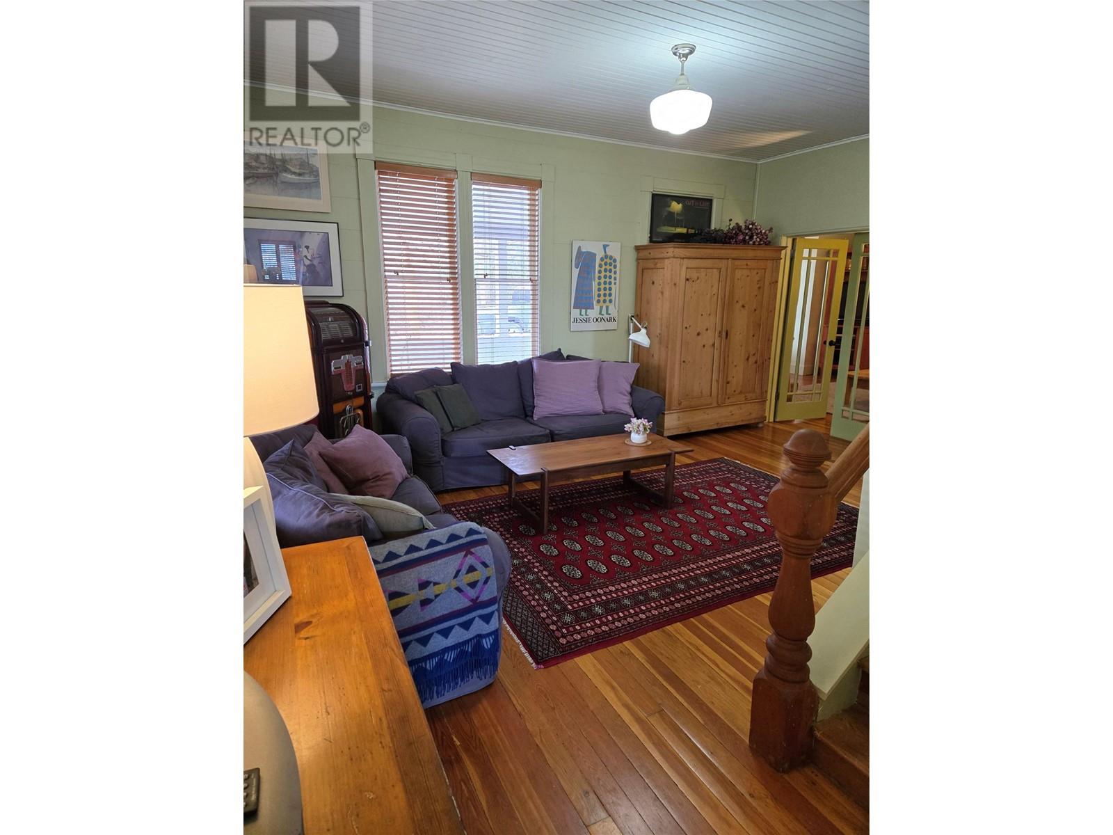 4462 Salmon River Road, Spallumcheen