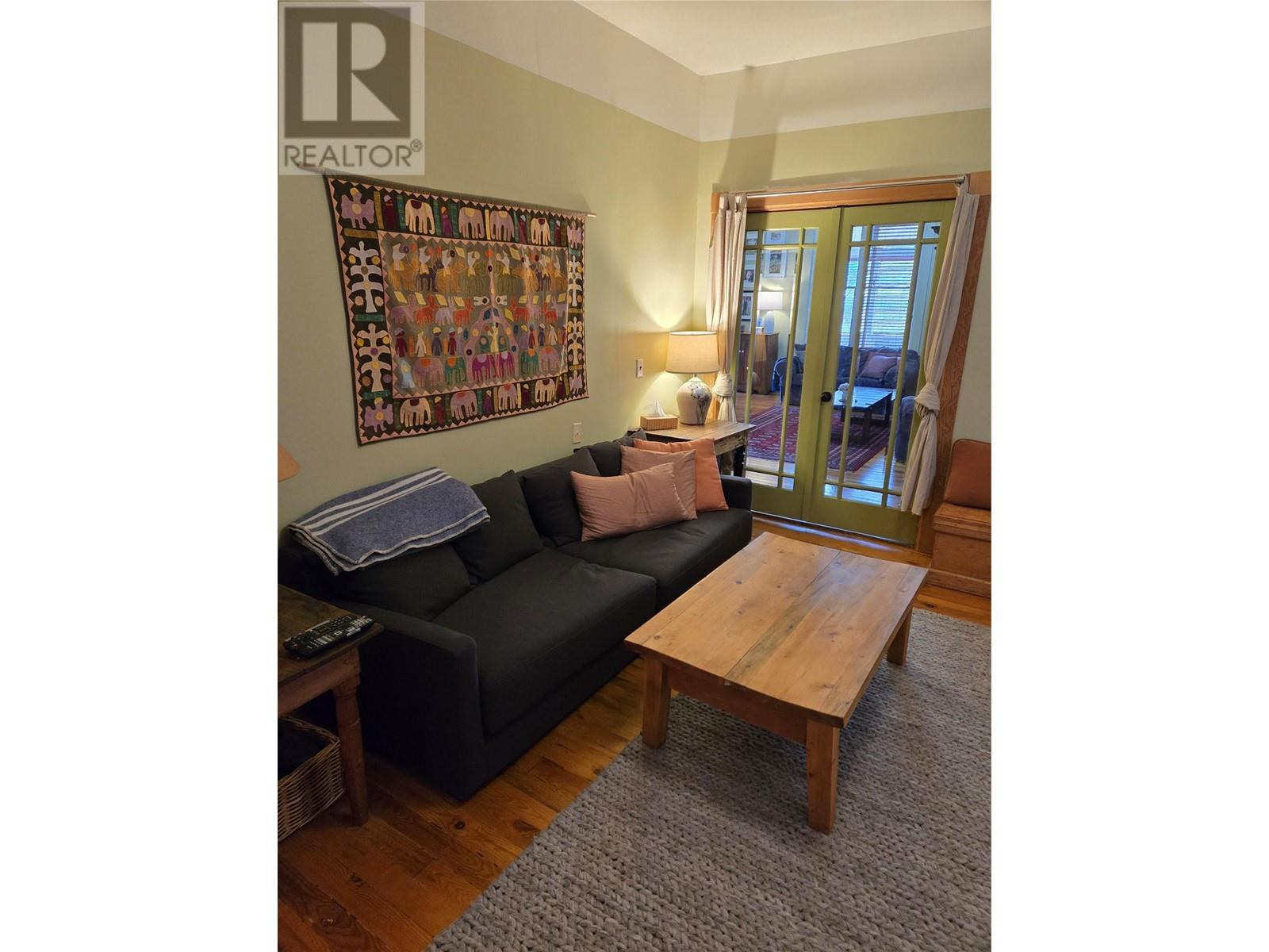 4462 Salmon River Road, Spallumcheen