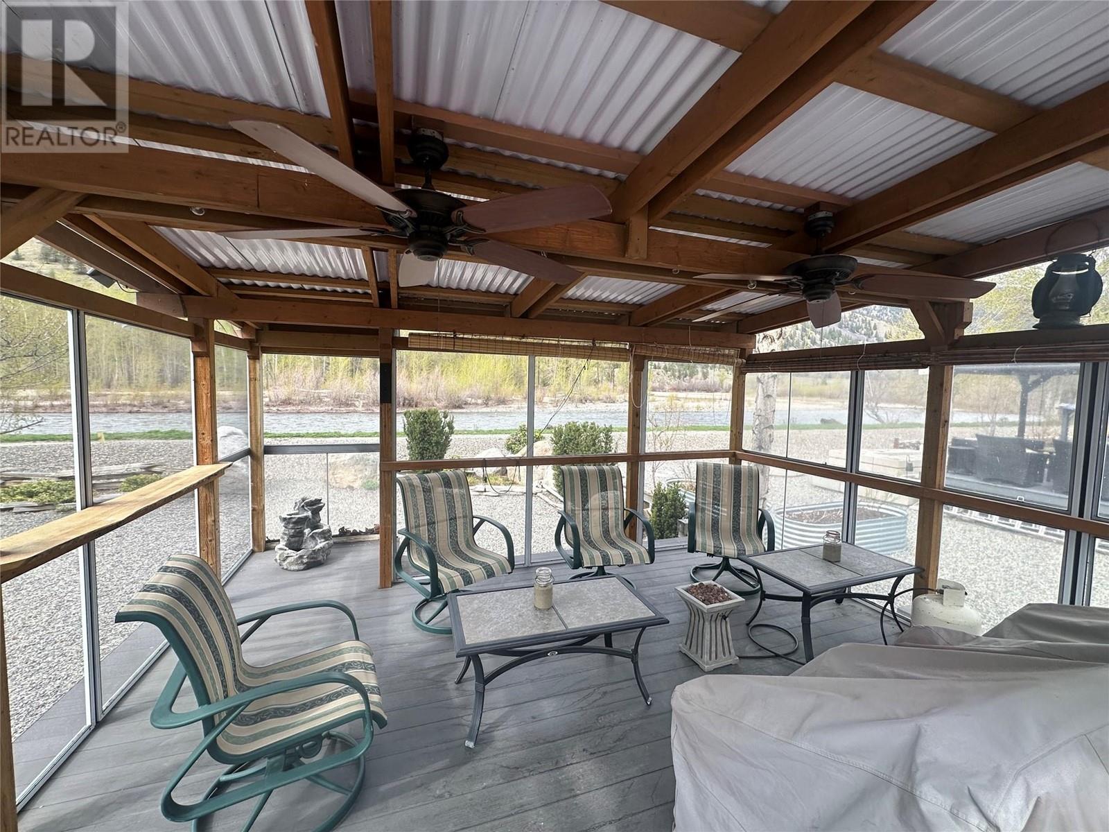32 4354 Highway 3 Other, Keremeos