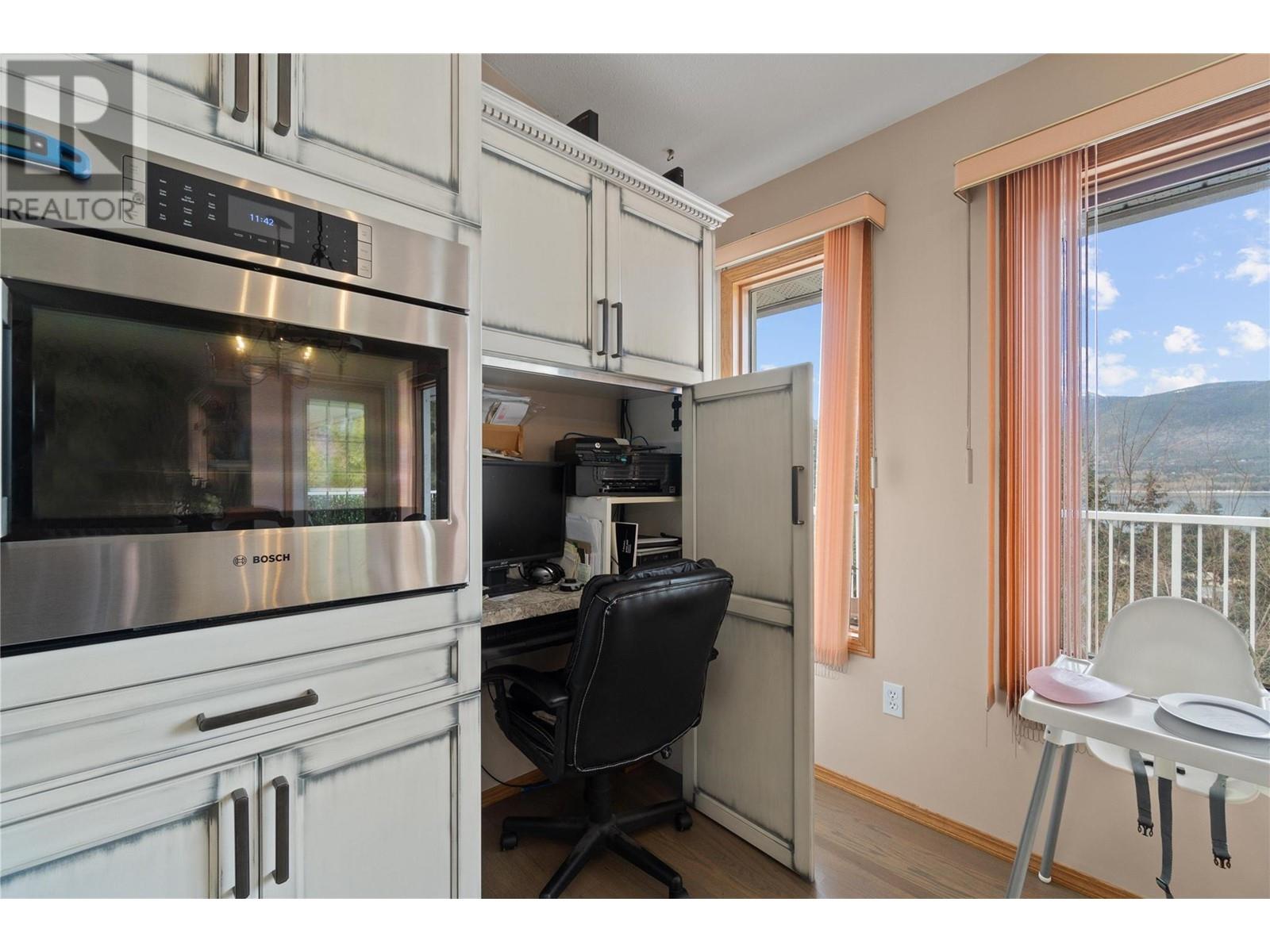 Photo 25 of 4711 16 Street Ne, Salmon Arm BC