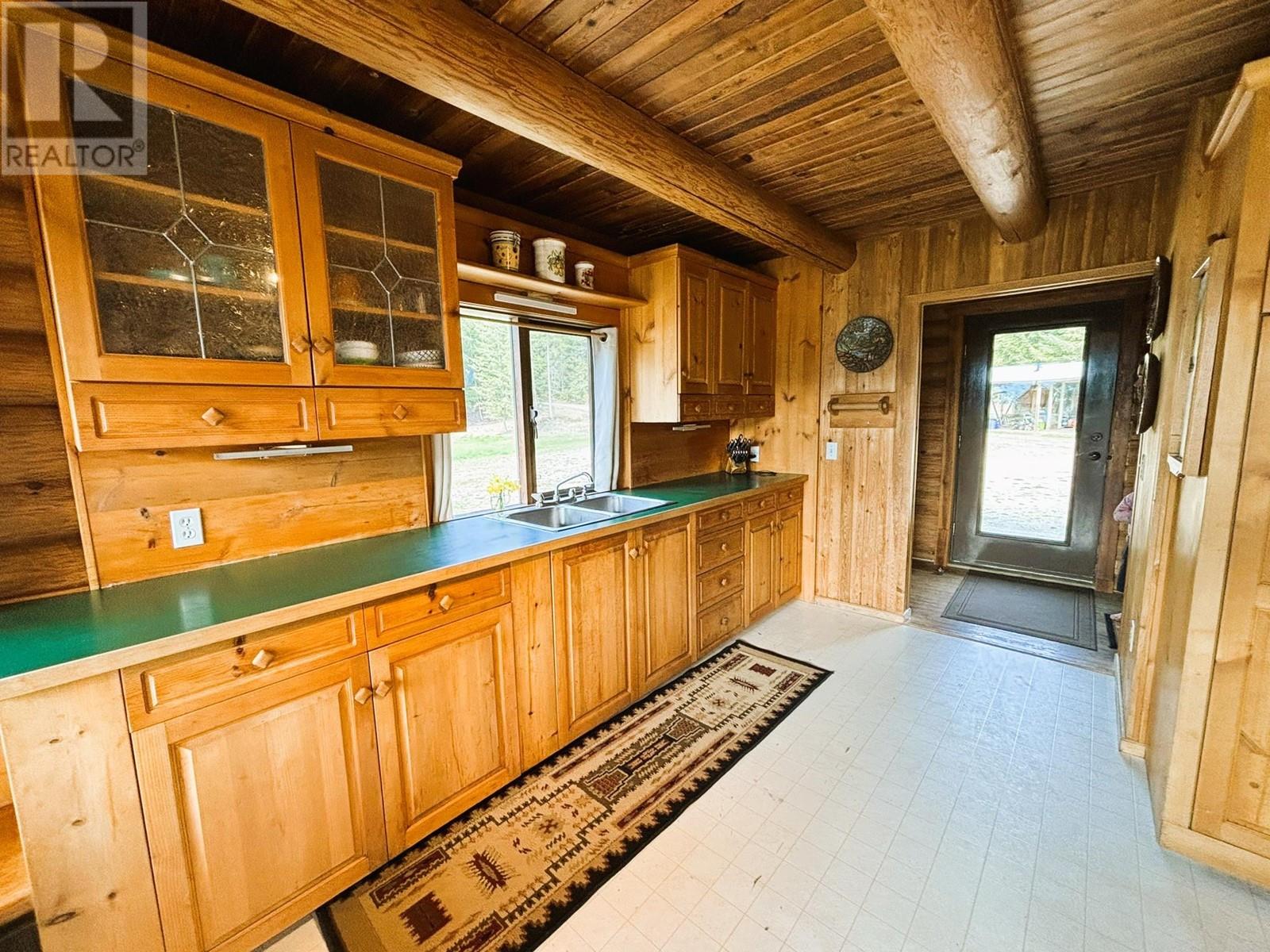 1425 Bobbie Burns Road, Lumby