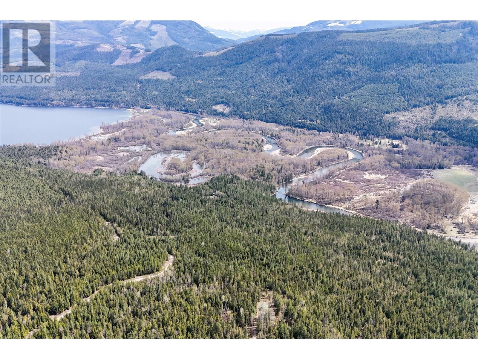 1425 Bobbie Burns Road, Lumby