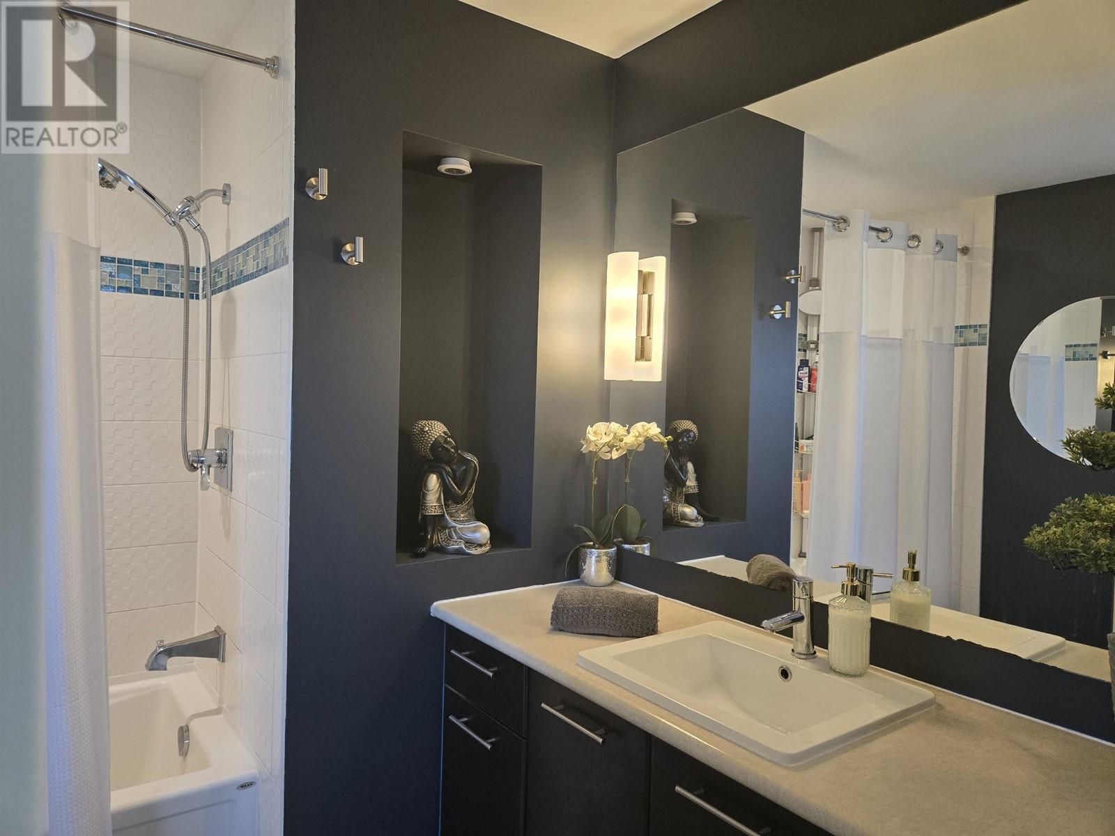96 2418 AVON PLACE, Port Coquitlam real estate listing R2990248