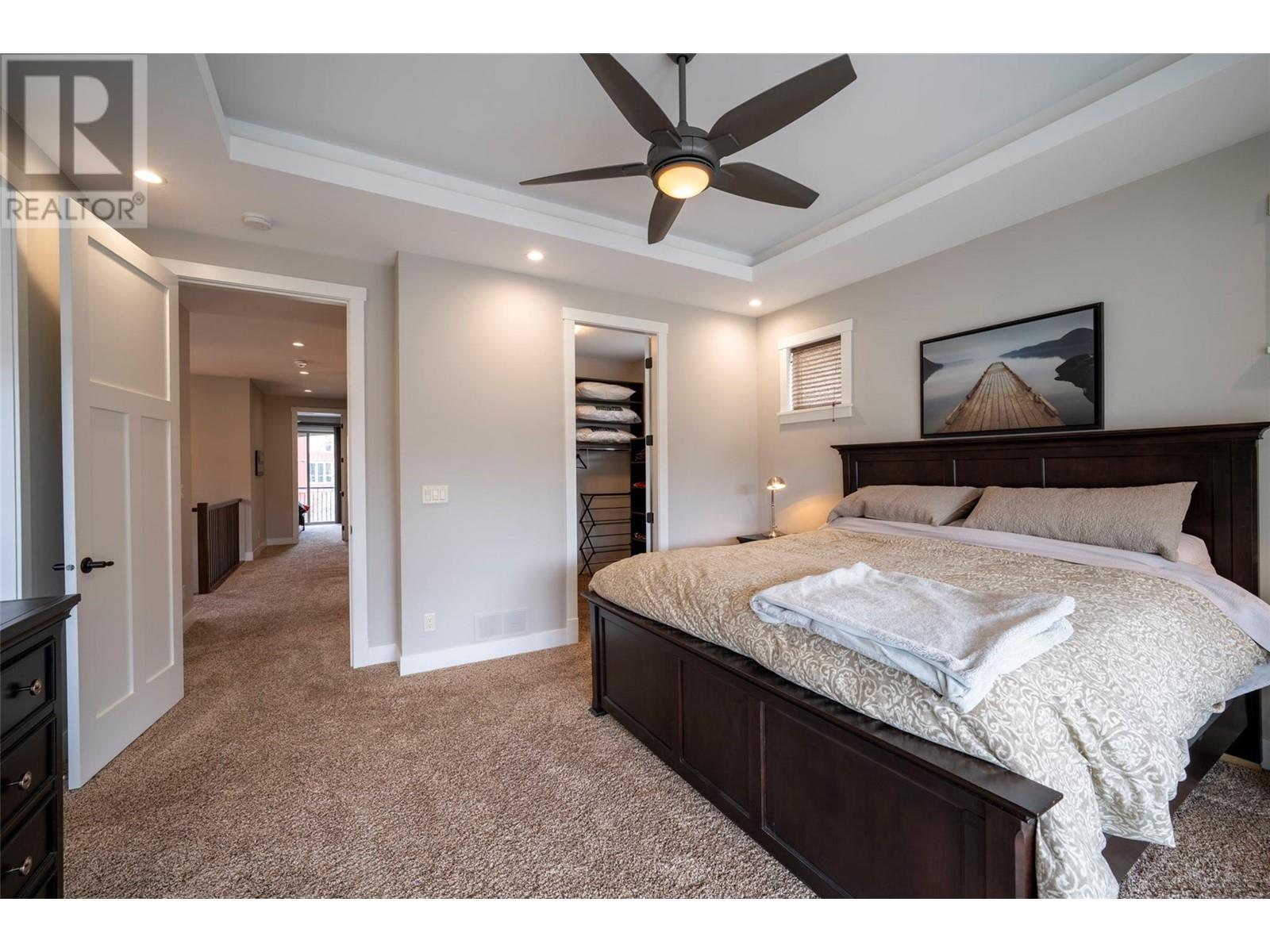 4 7373 Brooks Lane, Vernon