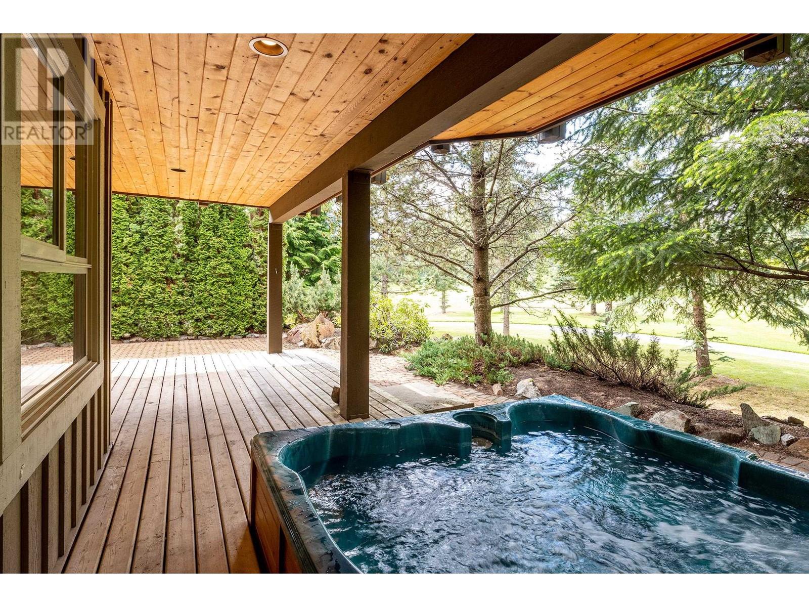 8115 MUIRFIELD CRESCENT, Whistler