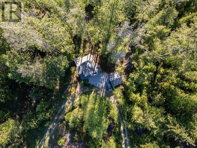 9434 STEPHENS WAY, Halfmoon Bay